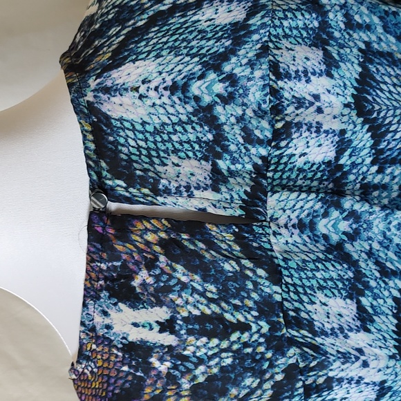 Worthington Petite size PM women's blouse. - Picture 5 of 7